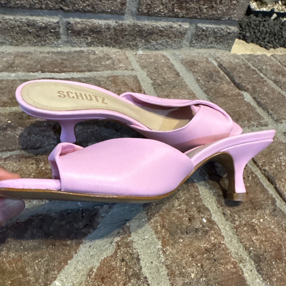 Schutz Womens Cecily Light Pink Leather Slip On Kitten Heels Sandals Size 5.5B - Picture 10 of 16